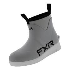 Tournament Boot