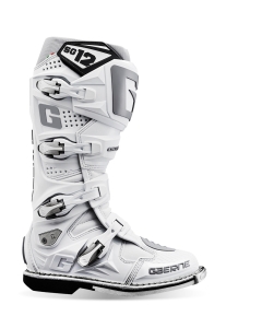 SG12 White